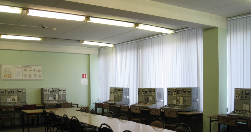 Кафедра располагает учебной аудиторией, оснащённой персональными компьютерами